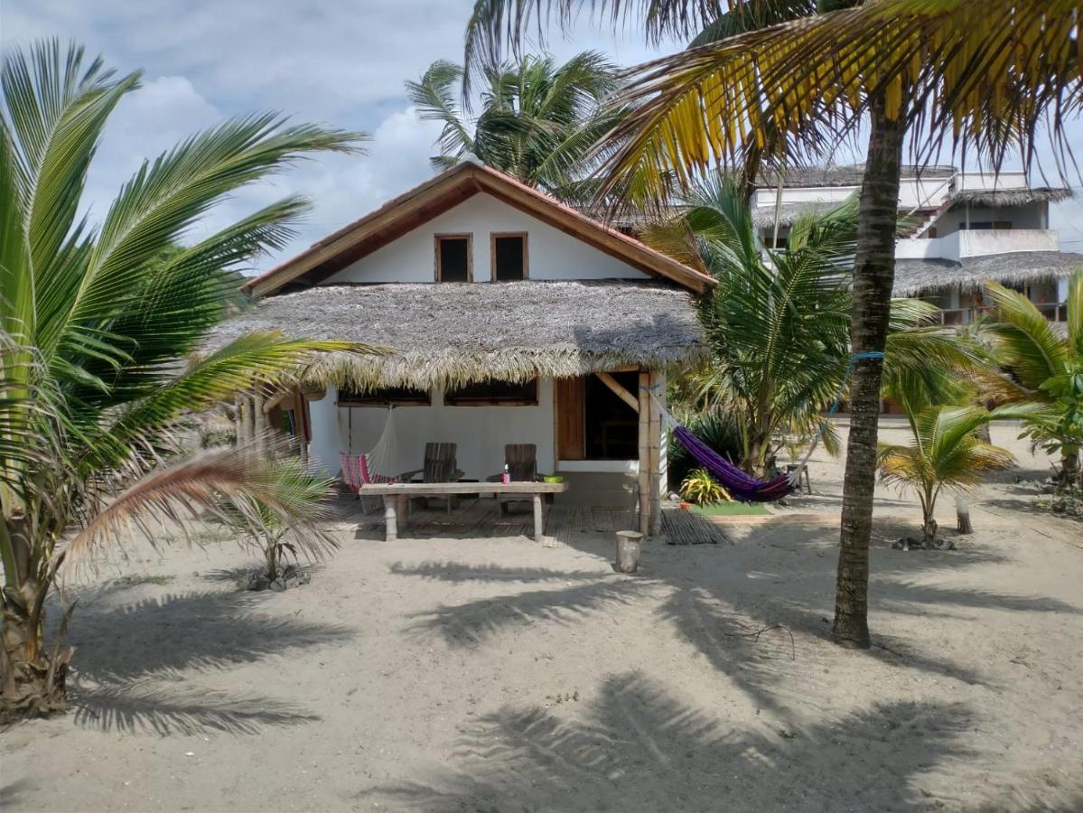 Beach Front Bungalows At The Coconut Canoa Eksteriør billede